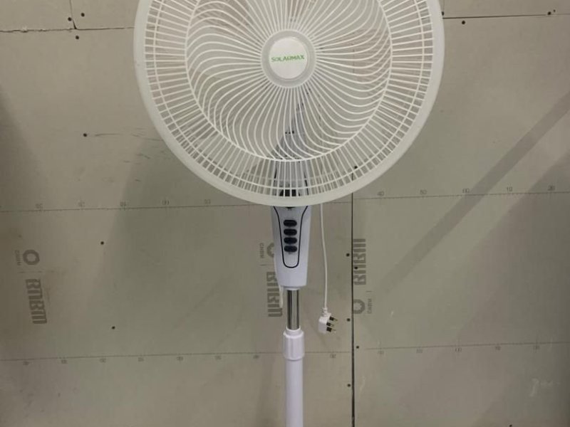 solarmax-stand-fan