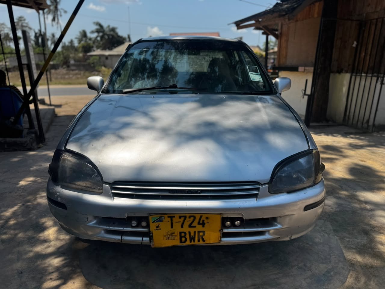 toyota-starlet-big-0