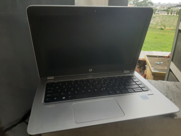 tuqauza-laptops-big-0