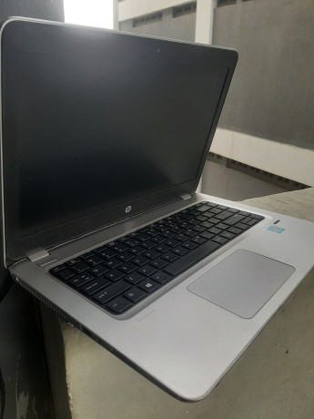 tuqauza-laptops-big-1