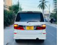 toyota-alphard-small-2