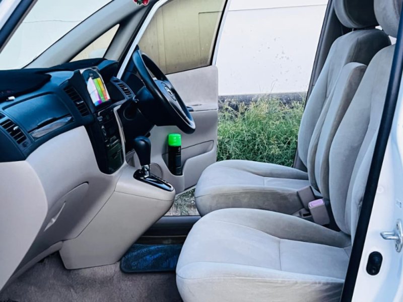 toyota-spacio-new-model-small-2