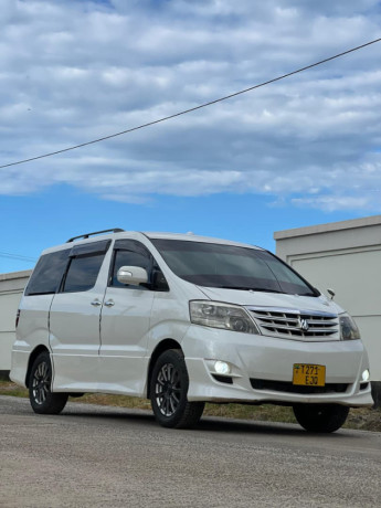toyota-alphard-new-model-big-4