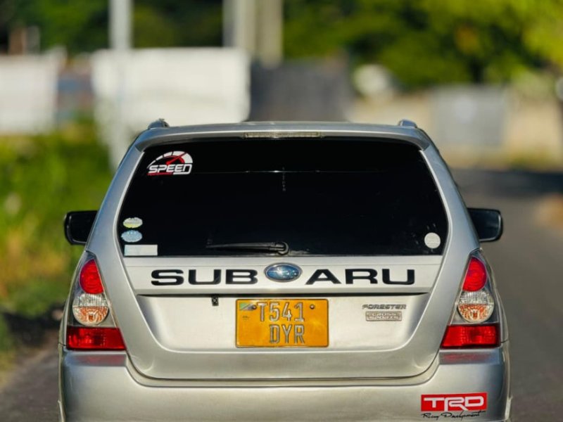 subaru-forester-sg5-small-3