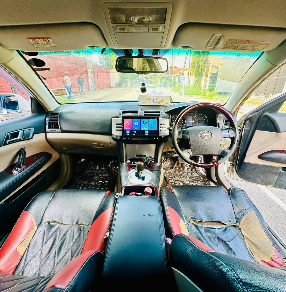 toyota-mark-x-big-3