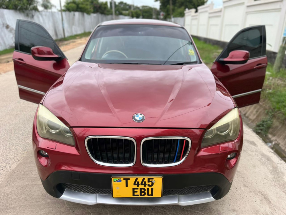 bmw-x1-big-1