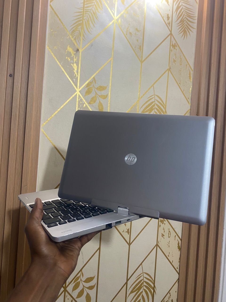 hp-revolve-810-g3-touch-screen-big-4