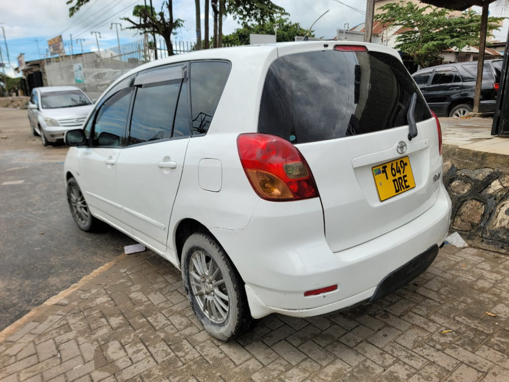 toyota-spacio-new-model-big-3