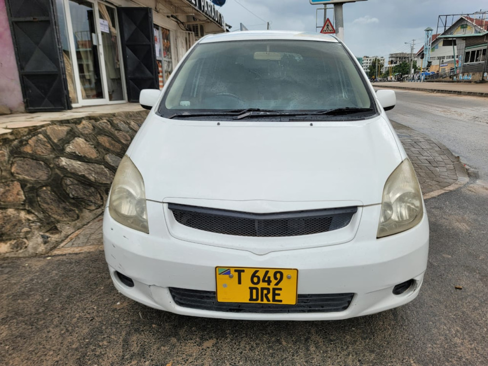 toyota-spacio-new-model-big-4